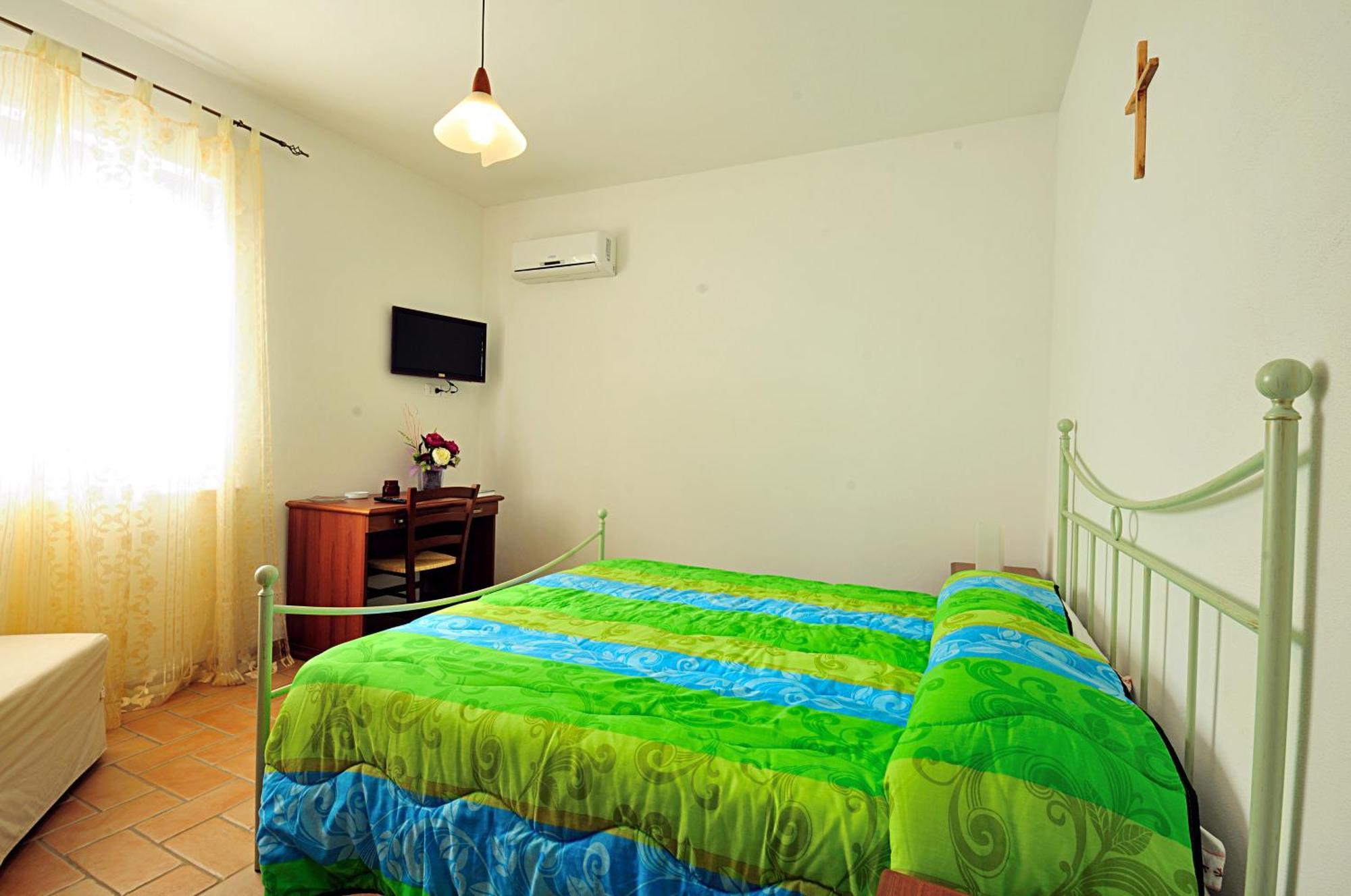 Agriturismo Casale Contessa Montebuono  Zewnętrze zdjęcie