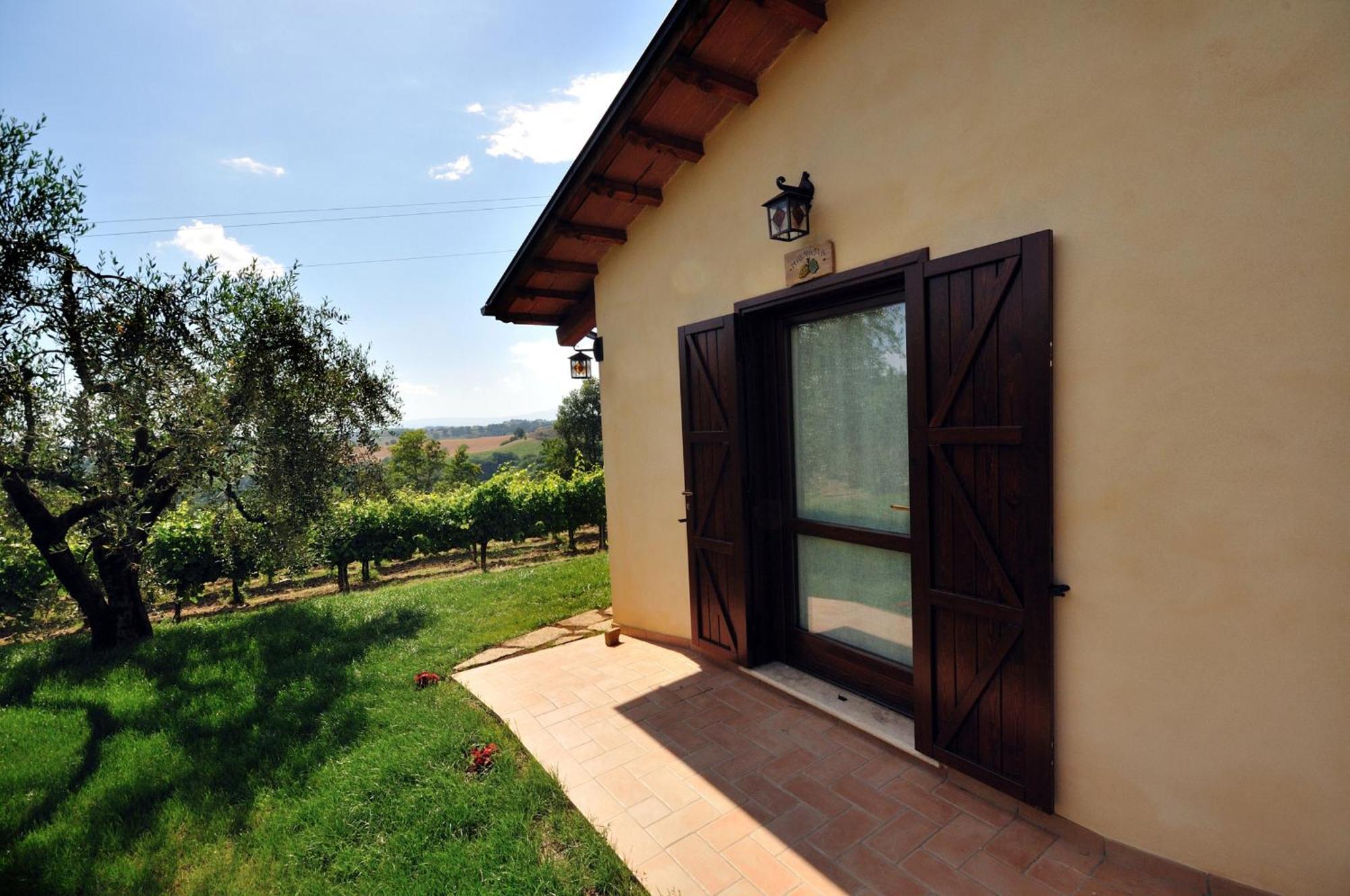 Agriturismo Casale Contessa Montebuono  Zewnętrze zdjęcie