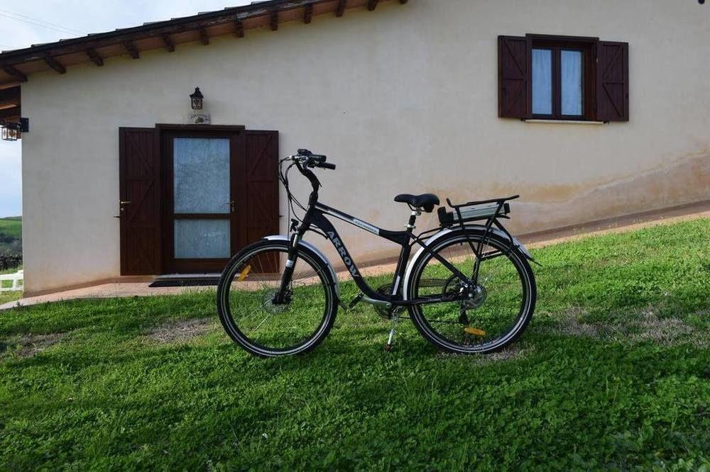 Agriturismo Casale Contessa Montebuono  Zewnętrze zdjęcie